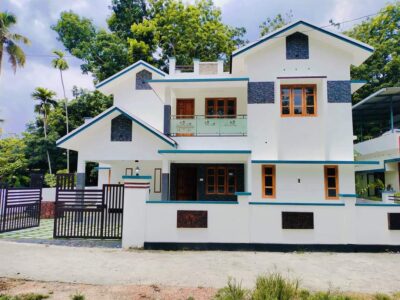 ചങ്ങനാശ്ശേരി വലിയകുളം പാത്തിക്കമുക്ക് 7 സെന്റ് സ്ഥലം 2500 sqft 4 ബെഡ്‌റൂം 4 അറ്റാച്ഡ് 